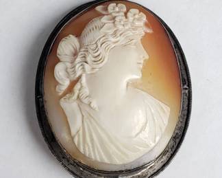 Antique shell cameo brooch, set in sterling silver