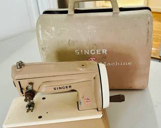 Singer Sewing Machine Toy 