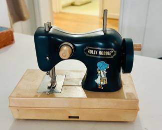 Holly Hobbie Sewing Machine Toy