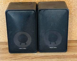 REALISTIC Black Speakers 