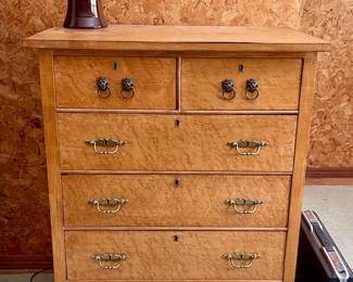 Swedish Dresser