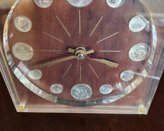 MCM  COIN  Clock