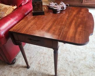 Mahogany drop leaf side table