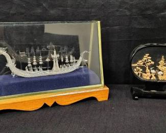 CT242Glass Dragon Boat 