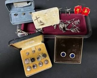 CT243Mystery Lot Of Vintage Tie Tacks  Cufflinks