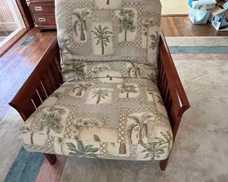 This item is up for pre-sale contact 
Eva 704-605-6368