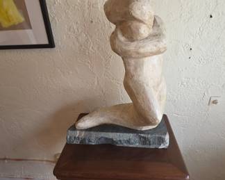 Joan Strauss Carl sculpture.