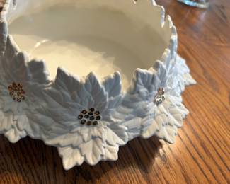 Vintage Poinsettia Bowl
$30