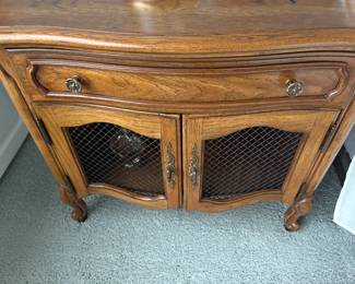 Vintage End Table Cabinet
$40