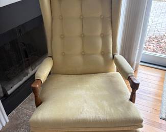 Vintage Chair
$175