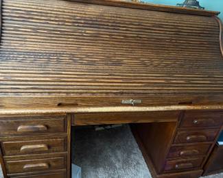 Vintage Roll-Top Desk
$300
58”h x 58 w