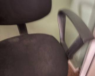 Office chair
$20