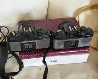 Pair of Contax 139 35mm film cameras w/ Zeiss Planar T* 50mm 1.7 lenses