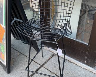Original knoll wire bar stools set of 2 (39” tall) $200 + tax