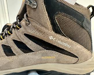 #57 Columbia waterproof boots men’s size 10 $ 25.00