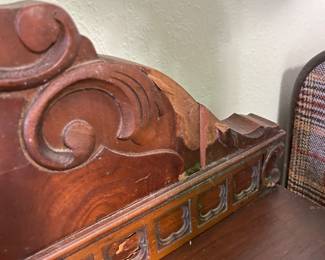 #41 5 Drawer wood carved vanity with veneer drawer fronts. 8 legs on casters. Matching mirror. As is finish 49.5x21x72" $ 175.00