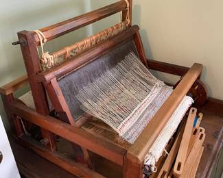 #42 Antique Hand Loom/Weaving Loom 20x20x15 $ 250.00