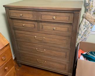 #44 5 drawer wood chest of drawers. United Furniture, made in USA 38x20x44 $ 125.00