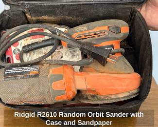 Ridgid R Random Orbit Sander with Case and Sandpaper