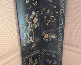Chinese Screen