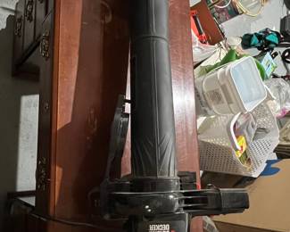 Black & Decker BV3100 12-Amp Blower/Vacuum/Mulcher