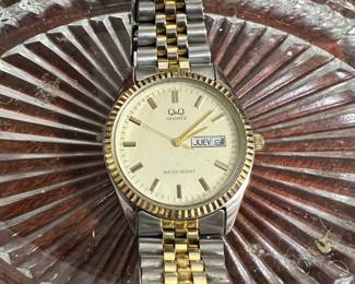 Q&Q Quartz Two-Tone Watch