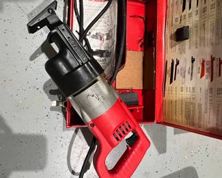 Milwaukee 6507 Heavy Duty Sawzall Reciprocating Saw with Case and Blades