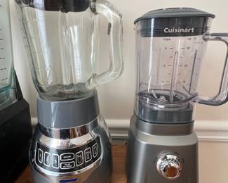 Cuisinart SmartPower SPB-10 Blender and BLACK+DECKER PowerCrush Digital Blender