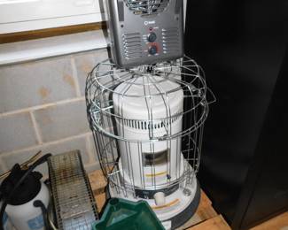 KEROSENE HEATER AND TRAP