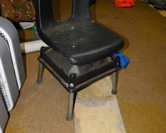 THE BLIND SHOOTING CHAIR