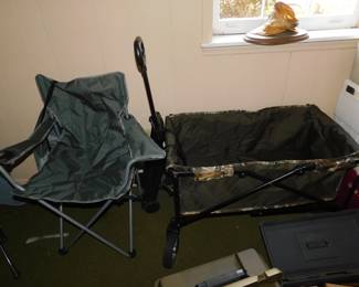 CAMO WAGON AND CAMP CHAIR