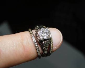 ANTIQUE ESTATE WEDDING RING  SET 18KT GOLD WITH CHANNEL SET DIAMOND BANDS  & 7 MINE CUT DIAMONDS ON MAIN RING