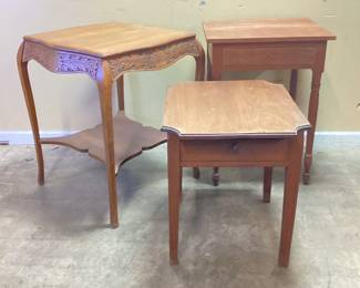 3 WOODEN SIDE TABLES OAK CARVED WITH CURVING CABRIOLE LEGS, FEDERAL STYLE TABLES