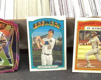5 SLEEVES ASSORTED BASEBALL, FOOTBALL, BASKETBALL CARDS, TOPPS, DONRUSS, PANINI, TOM BRADY, VON MILLER, BARRY SAUNDERS, MARK GRACE, WADE BOGGS, BILLY MARTIN, EARL WEAVER, TOM GLAVIN, DARYL STRAWBERRY, ALBERT PUJOLS,