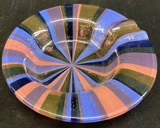 SIGNED HIGGINS VTG. MCM ART GLASS ASHTRAY