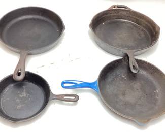(4) CAST IRON SKILLETS, VTG. BENJAMIN & MEDWIN 11in, LeCREUSET, TAIWAN