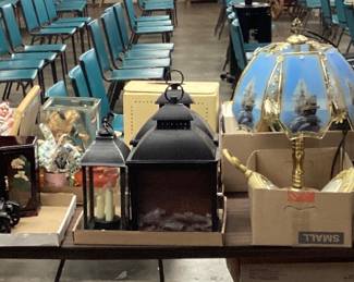 CHOICE TABLE ANTIQUES,LAMPS,POTTERY,SILVERPLATE Kodak slide projector, musical jewelry box,clocks,figurines, dvds