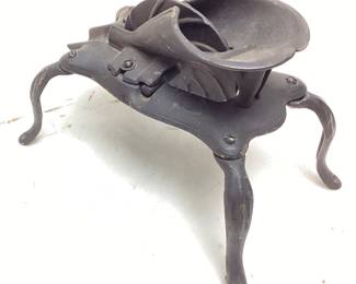 ANTIQUE CAST IRON CHERRY PITTER OR STONER, GOOD CONDITION