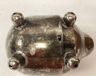 VTG. ROMERTOPF CLAY BAKER, LONGABERGER TRIVET, PIG TRIVET AND NAPIER SILVER PLATE PIG