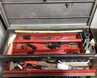 3) TOOL BOXES WITH ASSORTED LOOSE TOOLS Mac Tool box, 2 drawer craftsman and 1 tray craftsman. Some Mac, Snap-On, Craftsman