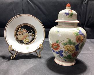 ANDREA BY SADEK GINGER JAR AND THE ART OF CHOKIN PLATE FEATURING TWO PEACOCKS