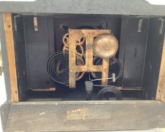 ANTIQUE INGRAHAM MANTLE CLOCK No key