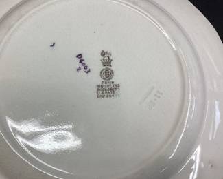 VINTAGE ROYAL DOULTON PEKIN PORCELAIN PLATE SET NO SHIPPING PICKUP ONLY