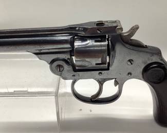 HARRINGTON RICHARDSON PREMIER 32 CALIBER REVOLVER THIS VINTAGE TOP BREAK REVOLVER FIRES 32 CALIBER SMITH & WESSON AMMO. ALL FFL RESTRICTIONS APPLY
