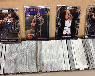 5 SLEEVES ASSORTED BASEBALL, FOOTBALL, BASKETBALL CARDS, TOPPS, DONRUSS, PANINI, TOM BRADY, VON MILLER, BARRY SAUNDERS, MARK GRACE, WADE BOGGS, BILLY MARTIN, EARL WEAVER, TOM GLAVIN, DARYL STRAWBERRY, ALBERT PUJOLS,