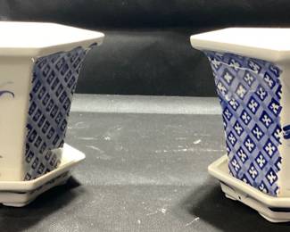 2 DELFT BLUE PLANTERS WITH MATCHING SAUCERS ONE PLANTER HAS BEEN REPAIRED