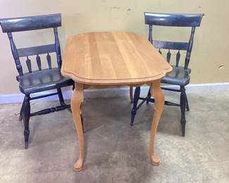 UNFINISHED QUEEN ANN STYLE TABLE AND 2 HITCHCOCK STYLE CHAIRS PAINTED BLACK