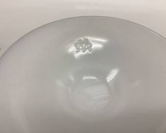 WESTMORELAND OLD QUILT MILK GLASS VASE VINTAGE 7 INCH CELERY VASE. GREAT CONDITION