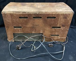 1930s-40s FIRESTONE AIR CHEF TABLETOP TUBE RADIO PLUG WIRING NEEDS REPAIR