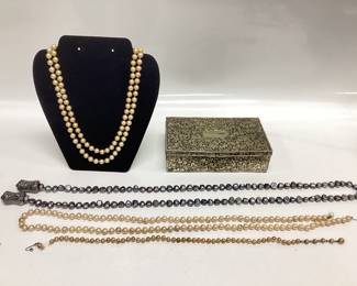 4 VINTAGE PEARL NECKLACES 2 WILL NEED REPAIR WITH JEWELRY BOX